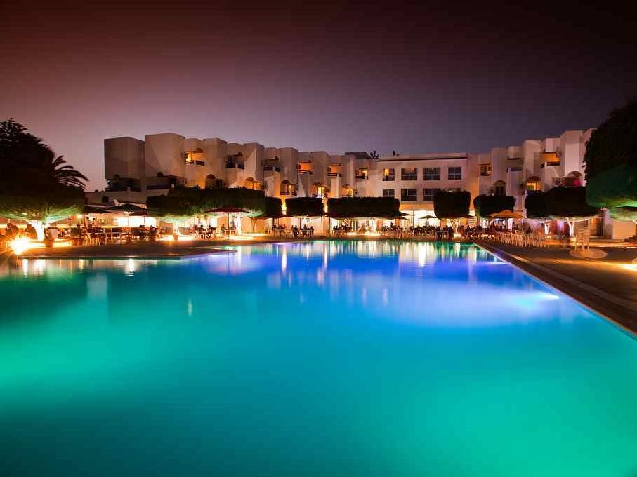 Les Pyramides Hotel Nabeul Bagian luar foto