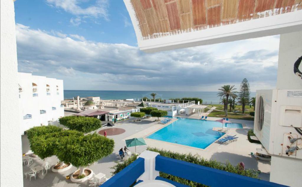 Les Pyramides Hotel Nabeul Ruang foto